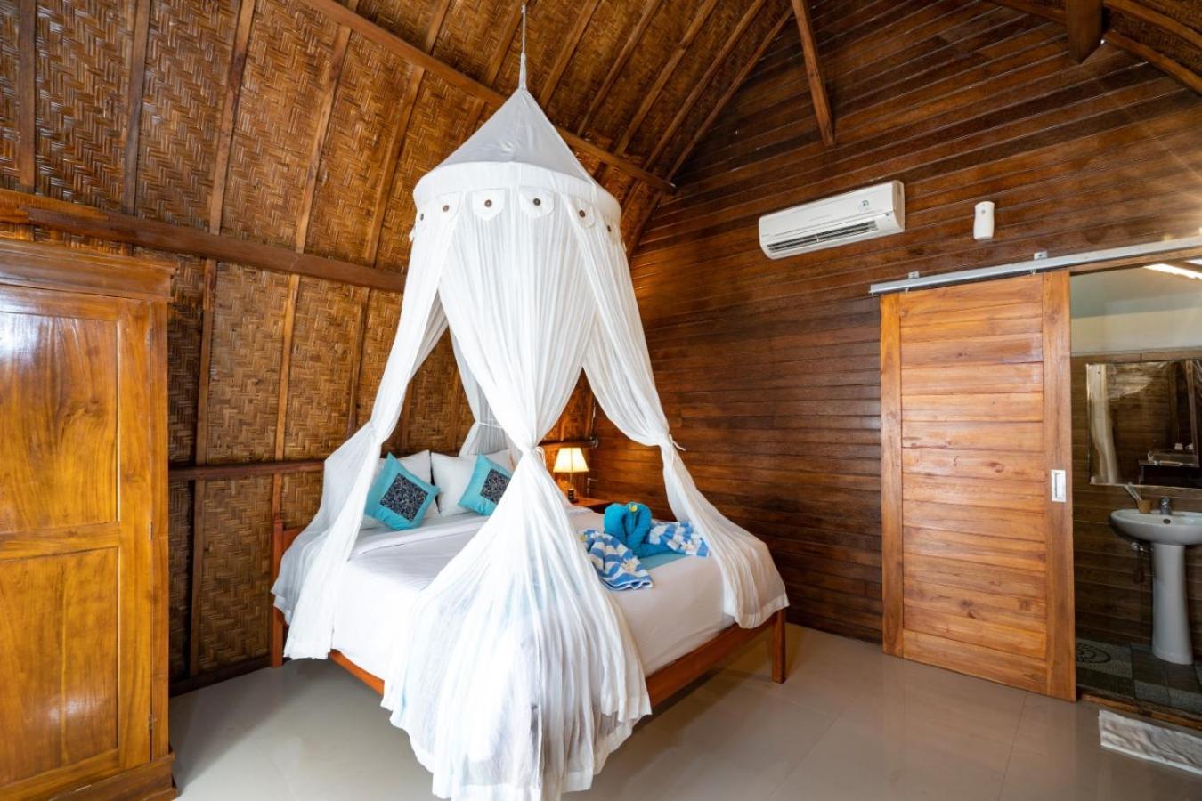 Sundi Ocean Bungalow By Abm Toyapakeh ห้อง รูปภาพ